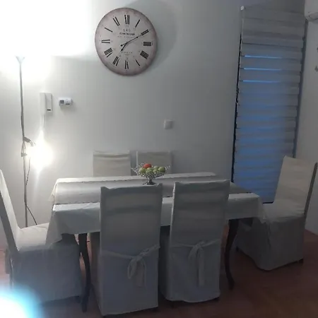 Apartment Gana Altina Lux