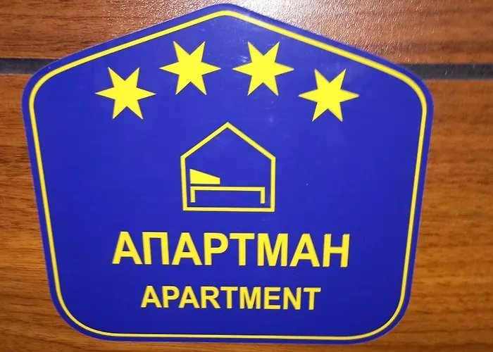 Gana Altina , Free Parking Διαμέρισμα *