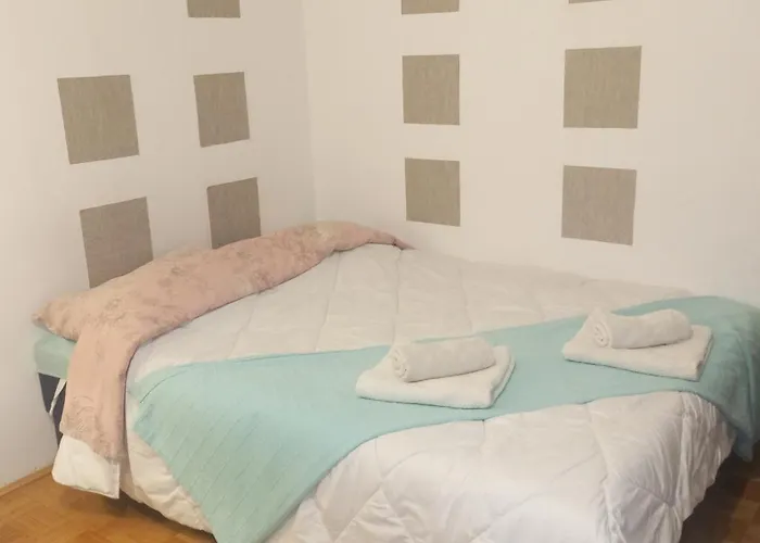 Διαμέρισμα Gana Altina , Free Parking