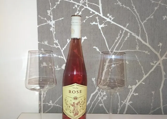 Gana Altina , Free Parking